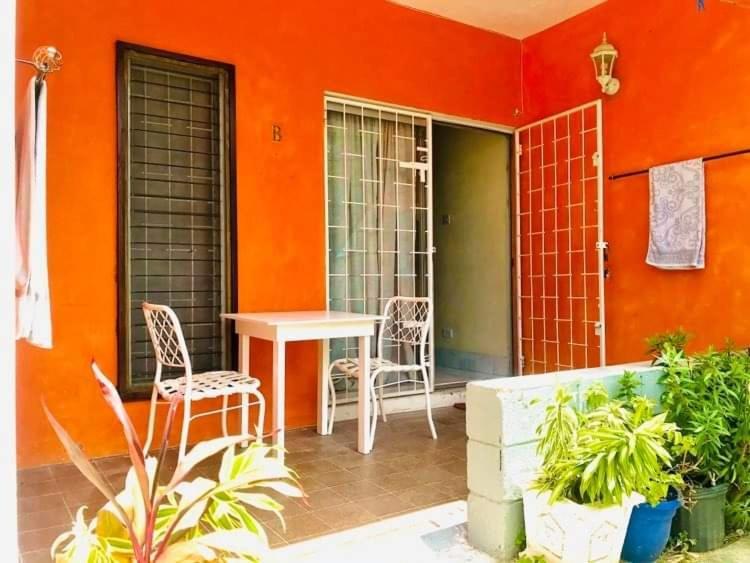 Ocean View Apartments Μπριτζτάουν Εξωτερικό φωτογραφία
