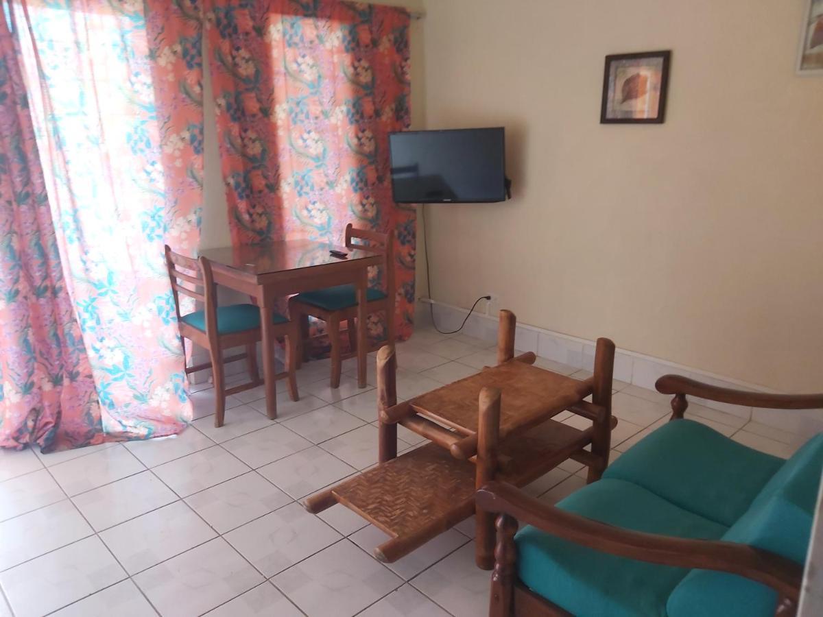 Ocean View Apartments Μπριτζτάουν Εξωτερικό φωτογραφία