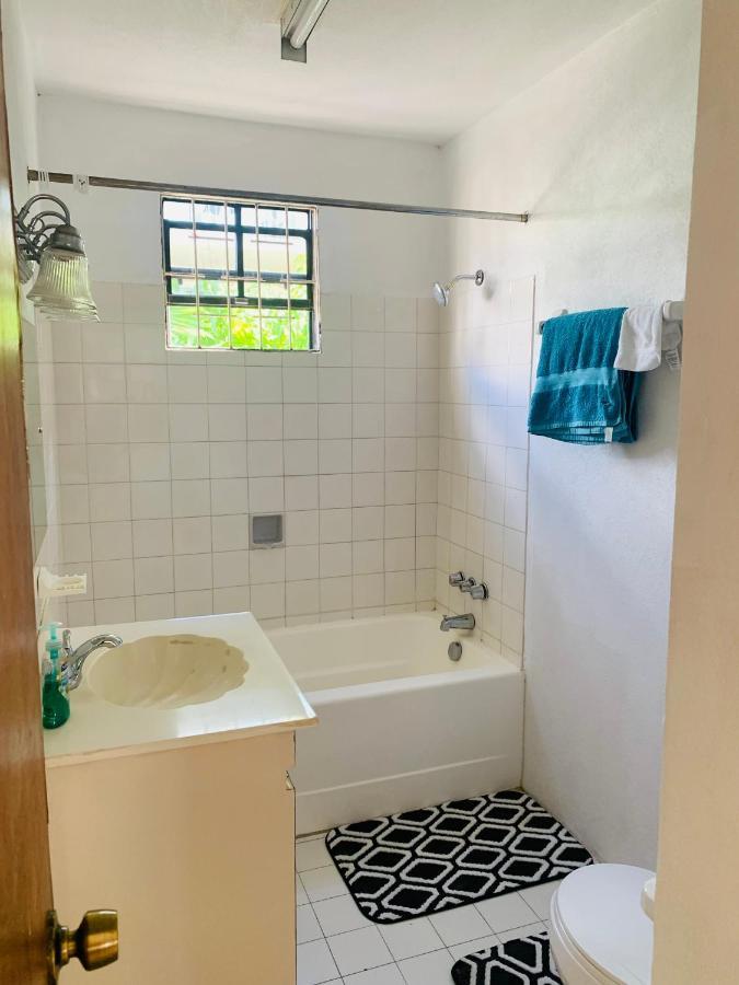 Ocean View Apartments Μπριτζτάουν Εξωτερικό φωτογραφία