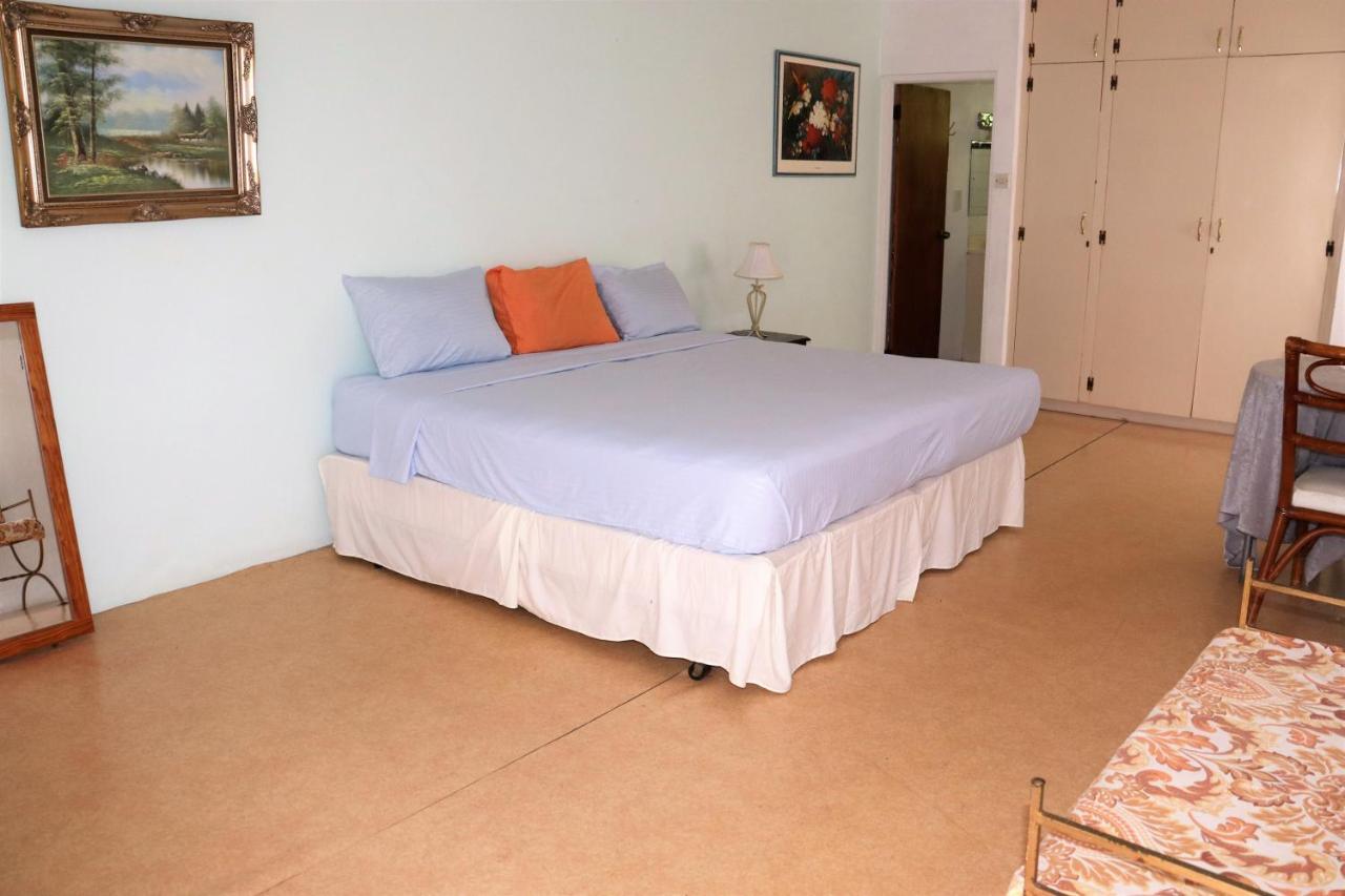 Ocean View Apartments Μπριτζτάουν Εξωτερικό φωτογραφία