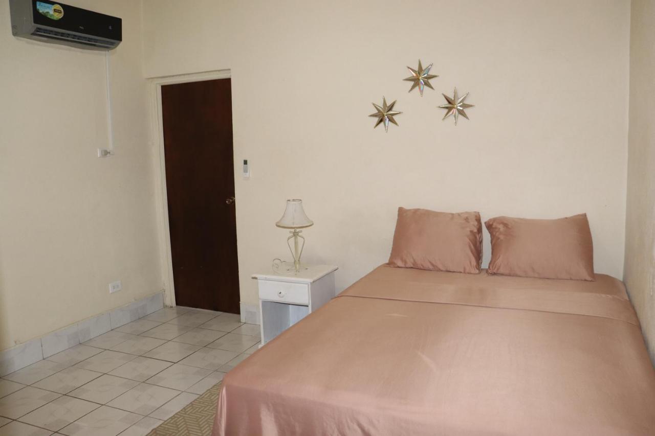 Ocean View Apartments Μπριτζτάουν Εξωτερικό φωτογραφία