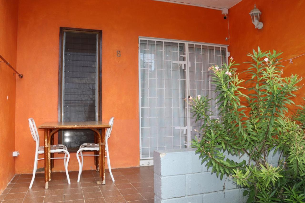 Ocean View Apartments Μπριτζτάουν Εξωτερικό φωτογραφία