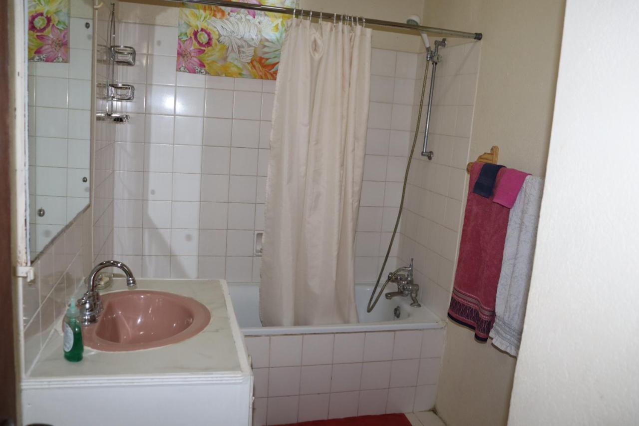 Ocean View Apartments Μπριτζτάουν Εξωτερικό φωτογραφία