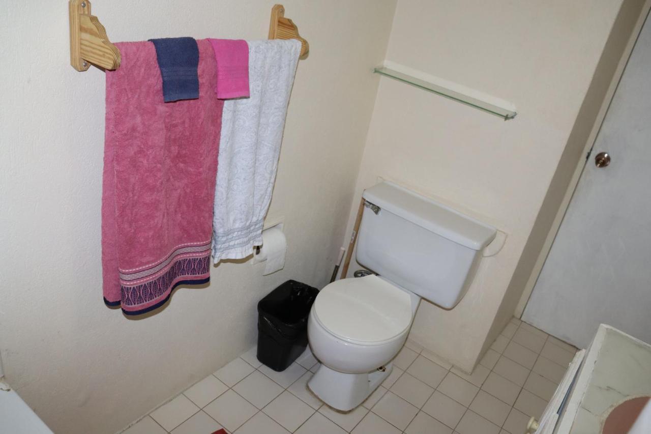 Ocean View Apartments Μπριτζτάουν Εξωτερικό φωτογραφία