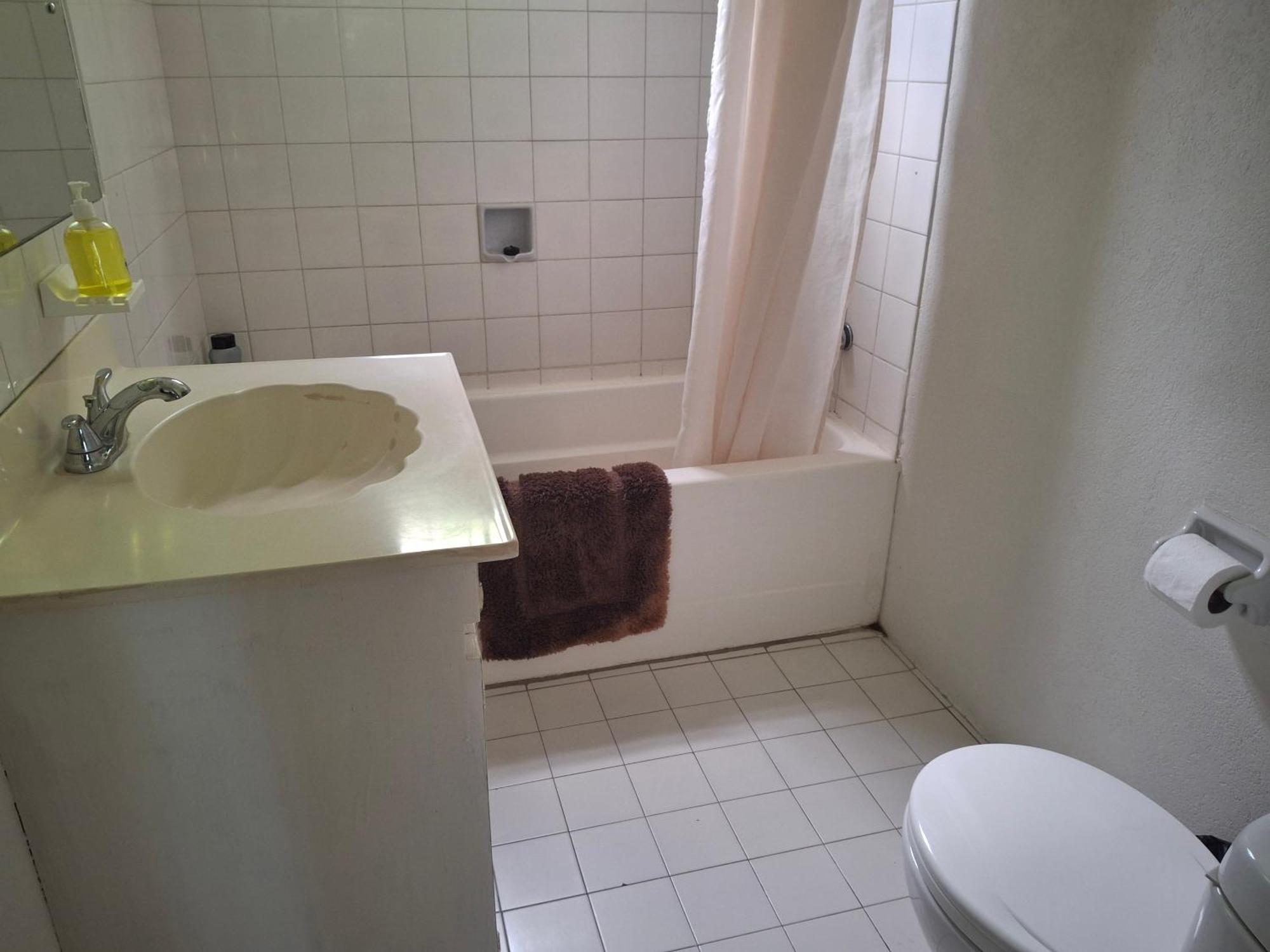 Ocean View Apartments Μπριτζτάουν Εξωτερικό φωτογραφία